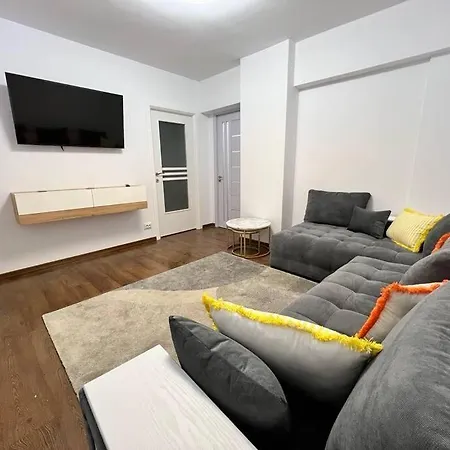 Central&spacious 3br 3ba Family
