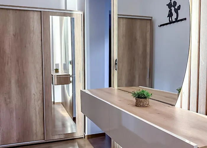 & Spacious 3br 3ba Family Apartman Bukarest