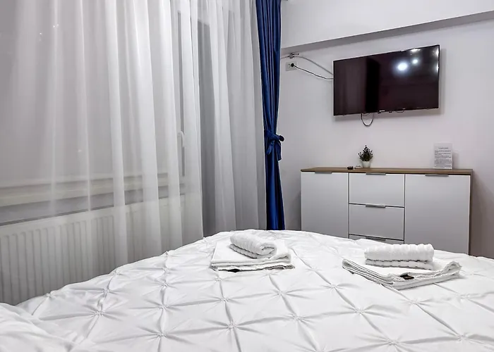 & Spacious 3br 3ba Family