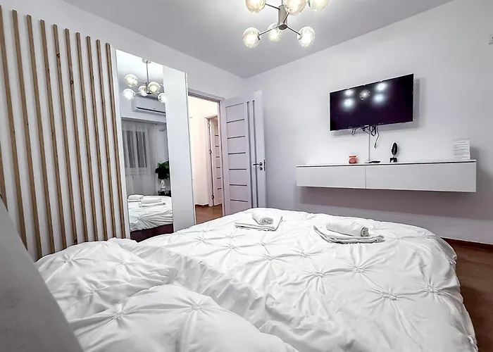 & Spacious 3br 3ba Family