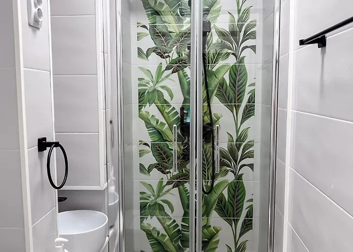 & Spacious 3br 3ba Family Apartman Bukarest